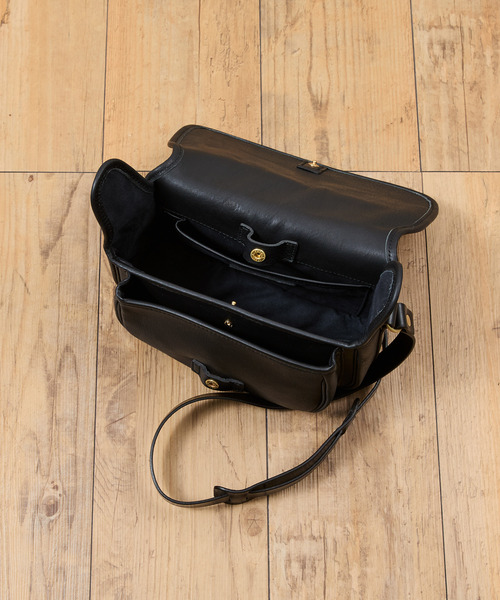 SLOW（スロウ）の「SLOW スロウ / cb-mailbag- クロムステアレザーショルダーバッグ 牛革メールバッグ / 858S55R（ショルダーバッグ・メンズ・ブラック/チョコ・FREE）」の15枚目の写真