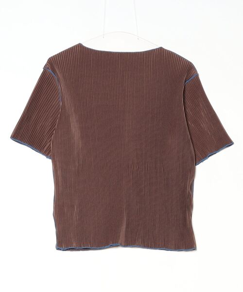 Per sist ence(パーシエンス)の「プリーツメローバイカラー半袖トップス(Tシャツ/カットソー・レディース・アイボリー/ブラック/グレー/ブラウン/ベージュ・ONE SIZE)」の6枚目の写真