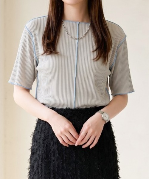 Per sist ence(パーシエンス)の「プリーツメローバイカラー半袖トップス(Tシャツ/カットソー・レディース・アイボリー/ブラック/グレー/ブラウン/ベージュ・ONE SIZE)」の3枚目の写真