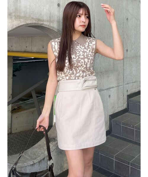 MURUA（ムルーア）の「フェイクレザーミニポケットミニスカート（スカート・レディース・ブラック/アイボリー・2/1）」の14枚目の写真