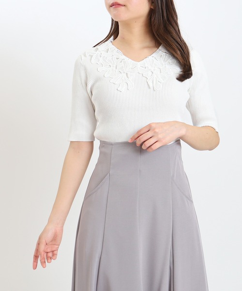 ASTORIA ODIER（アストリアオディール）の「(接触冷感/暑さ対策)襟リボンレースリブニット（ニット/セーター・レディース・ブラック/パープル/ラベンダー/ホワイト/ワイン/アイボリー/ブラウン・MEDIUM）」の12枚目の写真