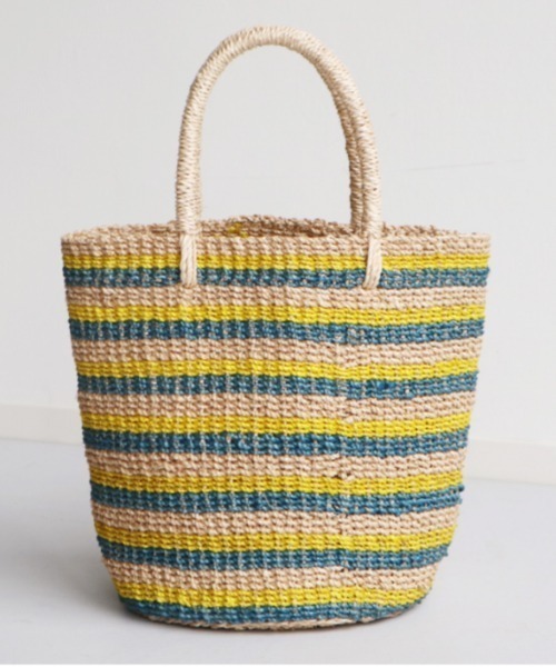 EARTH MADE（アースメイド）の「ABACA BORDER TOTE（かごバッグ・レディース・グリーン系その他/オレンジ系その他/イエロー系その他/ピンク系その他・FREE）」の3枚目の写真