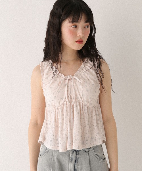 ETRE フリルトップス 25SS ETRE TOKYO カットオフフリルネックシャツ ivoryどこで
