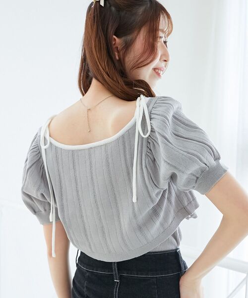 MAJESTIC LEGON（マジェスティックレゴン）の「キャミ＆バイカラークロップドカーデ（カーディガン/ボレロ・レディース・ブラック/グレー/アイボリー・MEDIUM）」の10枚目の写真