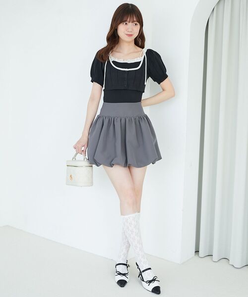 MAJESTIC LEGON（マジェスティックレゴン）の「キャミ＆バイカラークロップドカーデ（カーディガン/ボレロ・レディース・ブラック/グレー/アイボリー・MEDIUM）」の12枚目の写真