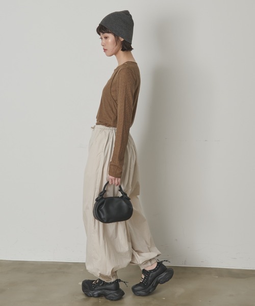 full/fill.（フルフィル）の「カットアウトシアーレイヤードT（Tシャツ/カットソー・レディース・ホワイト/ブラウン・FREE）」の18枚目の写真