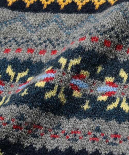 BEAMS PLUS(ビームスプラス)の「Knit Vest Fair isle Pattern(ベスト・メンズ・グレー/ライトブラウン・XL/L/M/S)」の9枚目の写真