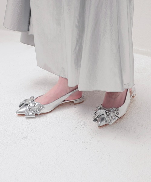 TSURU by Mariko Oikawa(ツルバイマリコオイカワ)の「TSURU by Mariko Oikawa / Ailes(ビッグリボン付きフラットシューズ WW-2253500)(パンプス・レディース・ブラック/シルバー・37/36)」の4枚目の写真