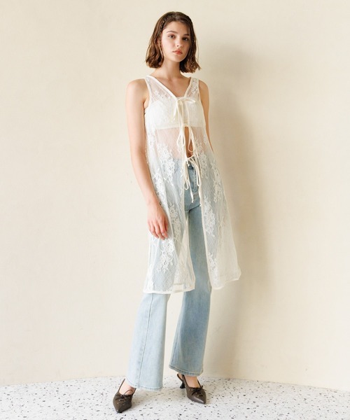 FOREVER 21（フォーエバー トゥエンティーワン）の「【2025SS】レースロングジレ（ベスト・レディース・ホワイト系その他・FREE）」の17枚目の写真
