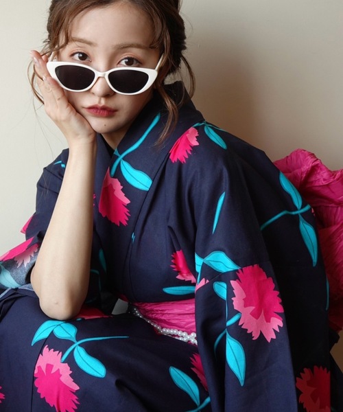 Rosy luce(ロージールーチェ)の「Rosy 花柄浴衣(浴衣・レディース・ネイビー/ホワイト・FREE)」の5枚目の写真