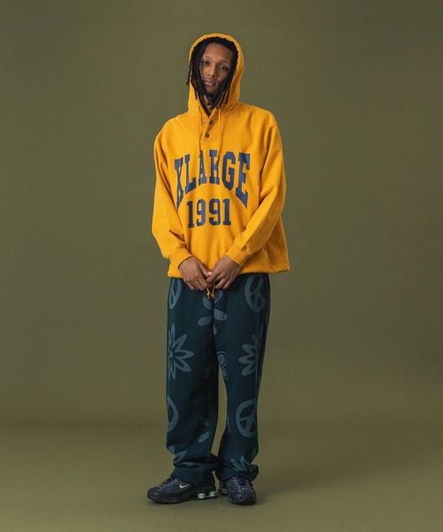 XLARGE（エクストララージ）の「DEFORMATION HOODED SWEATSHIRT