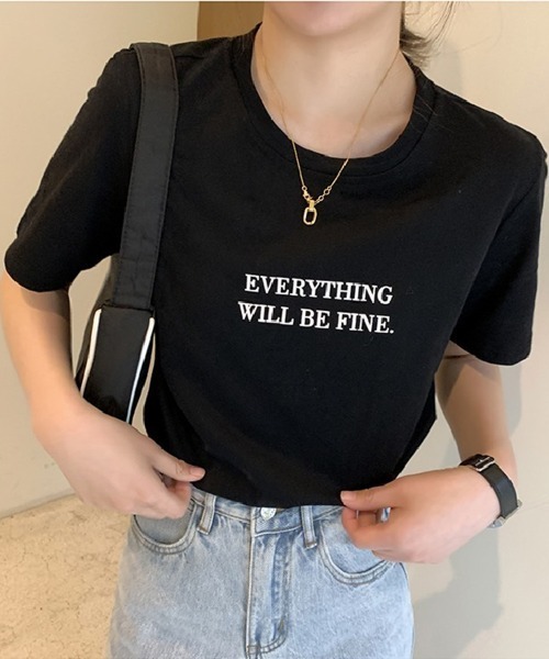 Beststore(ベストストア)の「ロゴTシャツ トップス(Tシャツ/カットソー・レディース・ホワイト/ブラック・FREE)」の1枚目の写真