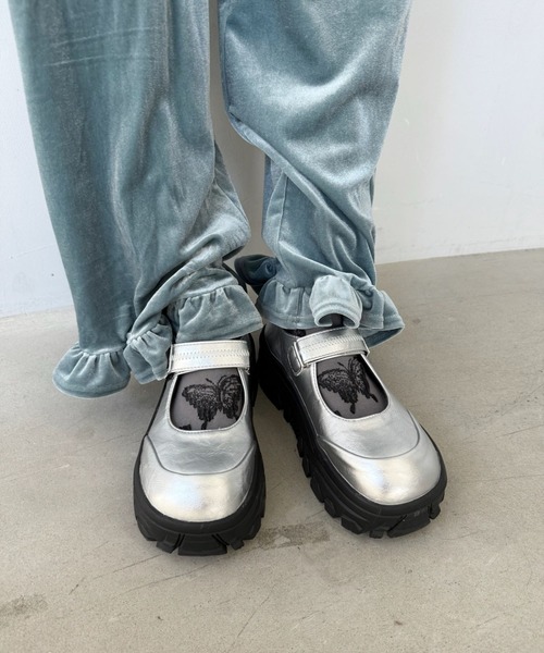 SANSeLF（サンセルフ）の「【SANSeLF】ボリュームソール メリージェーンシューズ  sas25a014（その他シューズ・レディース・ブラック/シルバー・36/39/38/37）」の2枚目の写真