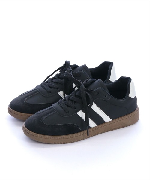 clear（クリア）の「ダブルラインスニーカー[着回し抜群 軽量 ベーシック]≪SS新作≫（スニーカー・レディース・オフホワイト/ブラック・L/M）」の11枚目の写真