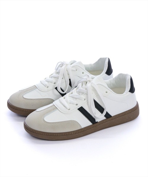 clear（クリア）の「ダブルラインスニーカー[着回し抜群 軽量 ベーシック]≪SS新作≫（スニーカー・レディース・オフホワイト/ブラック・L/M）」の12枚目の写真