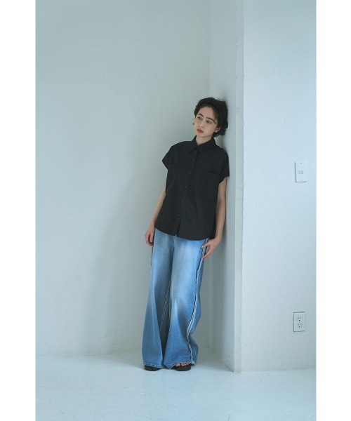 marjour(マージュール)の「NUANCE NYLON SHIRTS(シャツ/ブラウス・レディース・ブラック/オフホワイト・M)」の17枚目の写真