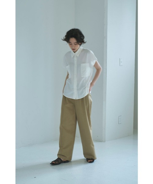 marjour(マージュール)の「NUANCE NYLON SHIRTS(シャツ/ブラウス・レディース・ブラック/オフホワイト・M)」の4枚目の写真