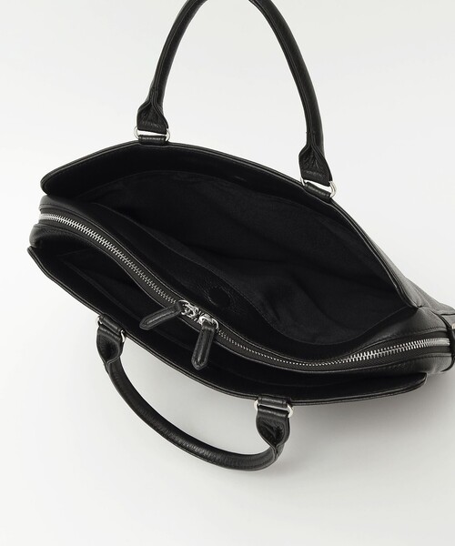 BEAMS HEART（ビームスハート）の「スリム レザー ブリーフバッグ【ノートPC収納】（ビジネスバッグ・メンズ・ブラック・ONE SIZE）」の9枚目の写真