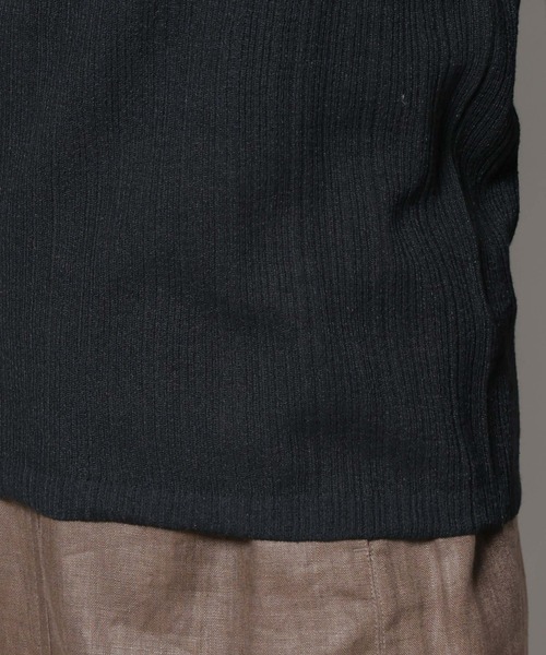 NANO universe（ナノユニバース）の「シアーランダムリブクルーネックニット（ニット/セーター・レディース・ブラック/ライトグレー/ライム・FREE）」の5枚目の写真