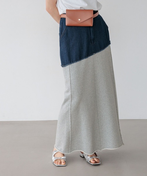 BAYFLOW（ベイフロー）の「[ストレッチ入りで動きやすい]異素材キリカエスカート（スカート・レディース・ブラック/インディゴブルー・FREE）」の6枚目の写真