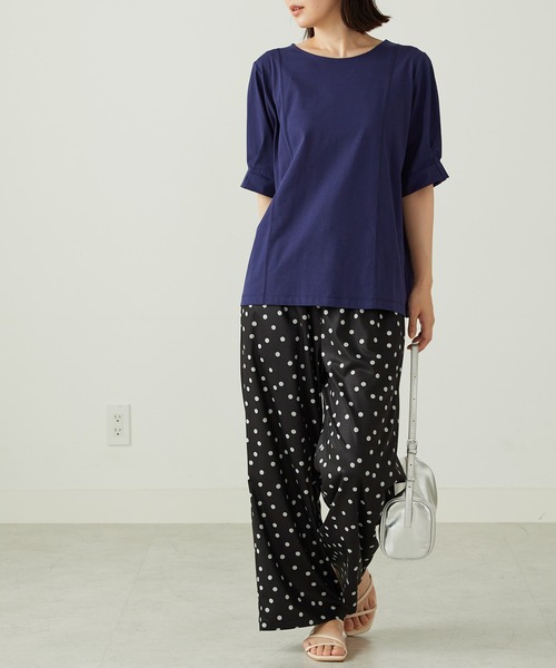 BELLUNA PLUS(ベルーナ)の「ヒンヤリ!袖タックデザインプルオーバー(Tシャツ/カットソー・レディース・グレイッシュベージュ/フューシャピンク/ロイヤルブルー・X-LARGE/LARGE/MEDIUM)」の16枚目の写真