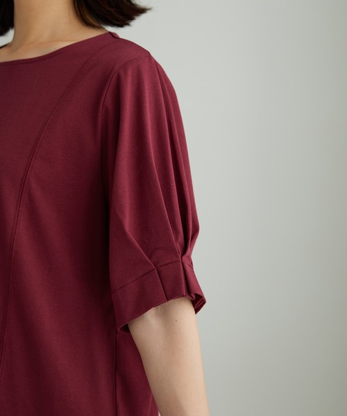 BELLUNA PLUS(ベルーナ)の「ヒンヤリ!袖タックデザインプルオーバー(Tシャツ/カットソー・レディース・グレイッシュベージュ/フューシャピンク/ロイヤルブルー・X-LARGE/LARGE/MEDIUM)」の22枚目の写真
