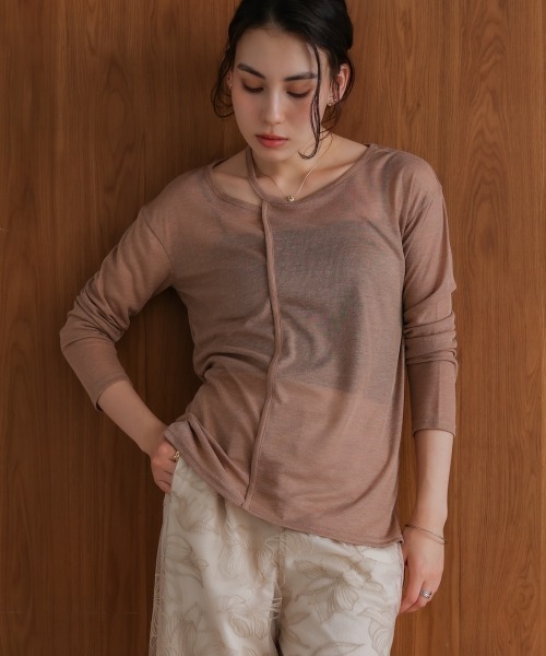 Bou Jeloud(ブージュルード)の「スラブシアーデザインプルオーバー(Tシャツ/カットソー・レディース・ブラウン/ブラック/ブルー/ライトグレー・38)」の3枚目の写真