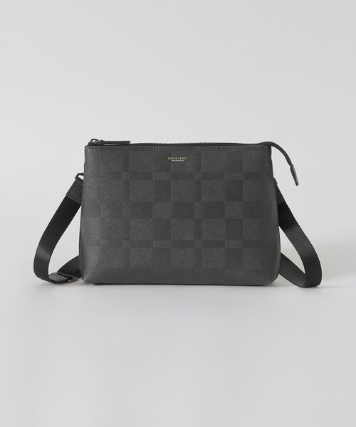 BLACK LABEL CRESTBRIDGE(ブラックレーベル・クレストブリッジ)の「エンボスチェックスクウェアサコッシュ(ショルダーバッグ・メンズ・ブラック/チャコールグレー・FREE)」の9枚目の写真