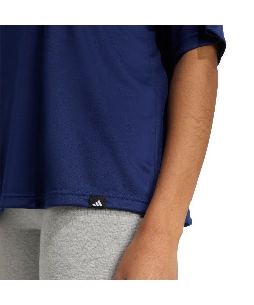 adidas(アディダス)の「アディダス adidas ソフト サイド グラフィックTシャツ(Tシャツ/カットソー・レディース・ライラック/ホワイト/ダークブルー・M/L)」の12枚目の写真