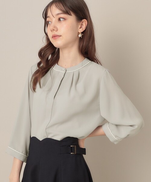 couture brooch(クチュールブローチ)の「【6分袖・通勤】配色ジョーゼットブラウス(シャツ/ブラウス・レディース・グレー系4/アイボリー系4/ネイビー系4・40/38/42/36)」の18枚目の写真