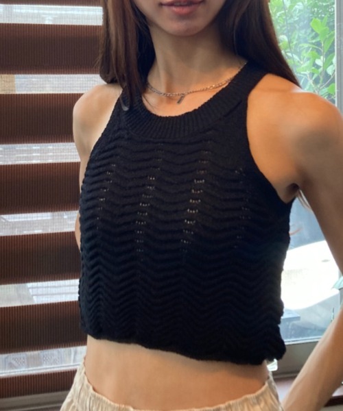 tolene(トレネ)の「透かし編み ホルターネック ノースリーブ ニットトップス(タンクトップ・レディース・ホワイト/イエロー/ブラック・FREE)」の16枚目の写真