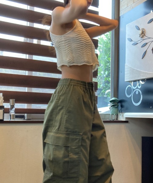 tolene(トレネ)の「透かし編み ホルターネック ノースリーブ ニットトップス(タンクトップ・レディース・ホワイト/イエロー/ブラック・FREE)」の11枚目の写真