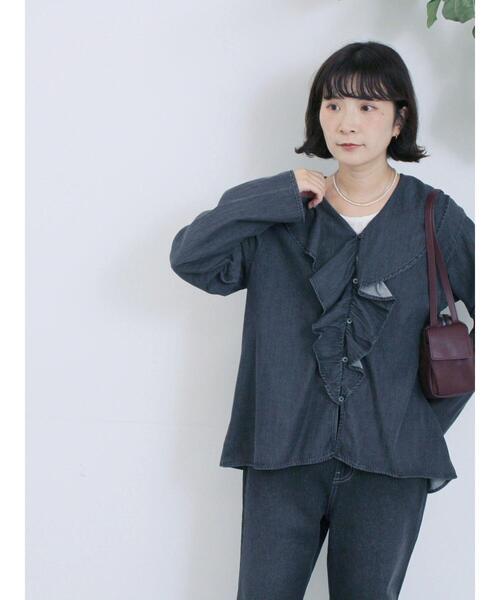 Samansa Mos2 blue（サマンサモスモスブルー）の「【ECO DENIM 】フリルブラウス（シャツ/ブラウス・レディース・ブルー/チャコールグレー/ネイビー・F）」の6枚目の写真