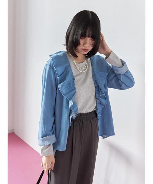 Samansa Mos2 blue（サマンサモスモスブルー）の「【ECO DENIM 】フリルブラウス（シャツ/ブラウス・レディース・ブルー/チャコールグレー/ネイビー・F）」の17枚目の写真