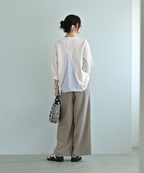 STYLE DELI(スタイルデリ)の「【Kana Oyama×BLK001】バックシャツ生地トップス/DELI size(Tシャツ/カットソー・レディース・ホワイト/ブラック・FREE)」の6枚目の写真