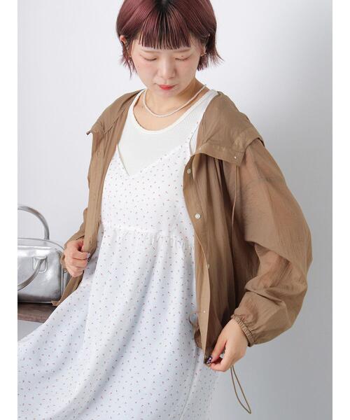 ehka sopo(エヘカソポ)の「◎シアーフード付きシャツ(シャツ/ブラウス・レディース・ブラウン/ピンク/キナリ・F)」の3枚目の写真