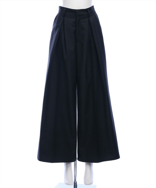 CLEAR BASIC（クリアベーシック）の「【低身長用サイズ有】タックデザインワイドパンツ[オフィスカジュアル 着回し抜群 大人]≪AW新作≫（その他パンツ・レディース・ベージュ系その他/ブラック/グレー・PF/F）」の22枚目の写真