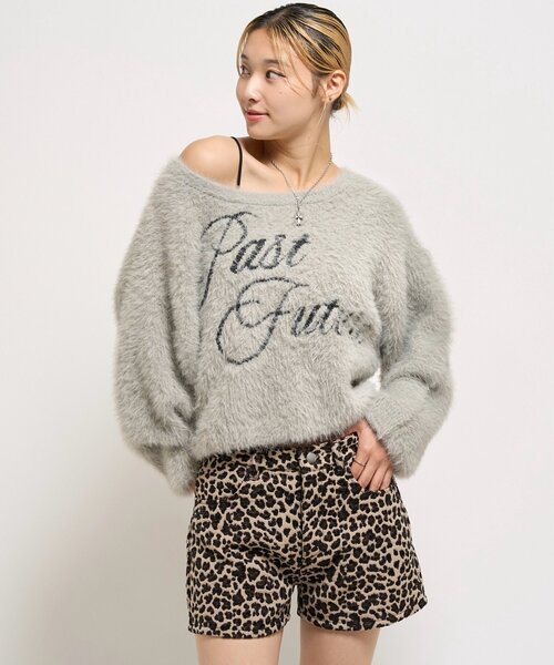 WHO'S WHO gallery（フーズフーギャラリー）の「シャギーロゴオフショルニット（ニット/セーター・レディース・ホワイト/ブラック/サックスブルー/グレー/ネイビー・FREE）」の18枚目の写真