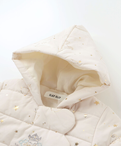 SLAP SLIP BABY（スラップスリップベビー）の「【お揃い】総柄胸刺しゅう裏フリースタフタバギーオールベビー(50~80cm)（その他ベビーウェア・キッズ・オフホワイト/ブルー・FREE）」の7枚目の写真