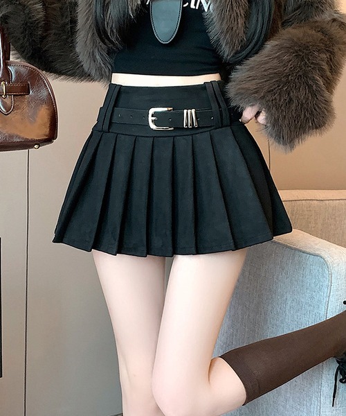 HALEY PESCA(ヘーリーペスカ)の「HALEY PESCA/【ベルト付属】フェイクスエード ミニ丈プリーツスカート(スカート・レディース・ブラック/ブラウン・SMALL/MEDIUM/LARGE)」の2枚目の写真