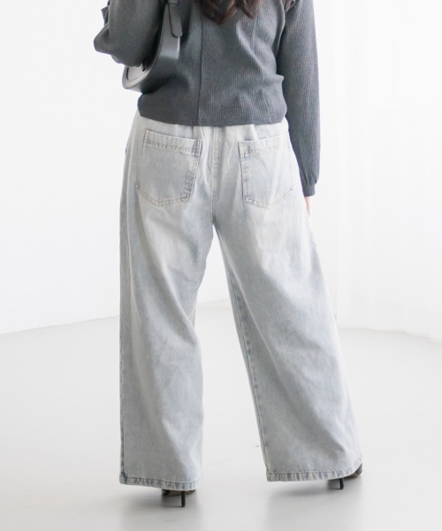 CLETTE(クレット)の「CLETTEオリジナルダメージデニムワイドパンツ(その他パンツ・レディース・ブルー/ブラック/サックスブルー・4L/3L/LL)」の10枚目の写真