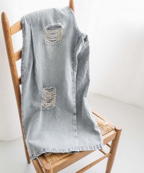 CLETTE(クレット)の「CLETTEオリジナルダメージデニムワイドパンツ(その他パンツ・レディース・ブルー/ブラック/サックスブルー・4L/3L/LL)」の12枚目の写真