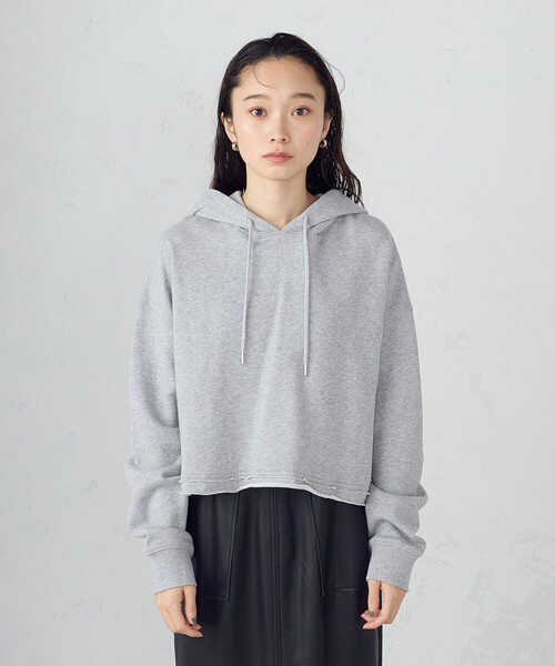 COMME CA ISM（コムサイズム）の「ショート丈　パーカー（パーカー・レディース・ネイビー/グレー・SMALL/MEDIUM/LARGE/X-LARGE）」の15枚目の写真