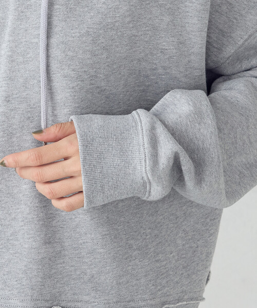 COMME CA ISM（コムサイズム）の「ショート丈　パーカー（パーカー・レディース・ネイビー/グレー・SMALL/MEDIUM/LARGE/X-LARGE）」の19枚目の写真