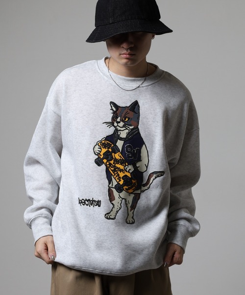 FUNALIVE(ファンアライブ)の「BF2 select アメカジスウェットクルーワイドシルエット裏起毛(スウェット・メンズ・ブラック/ホワイト系/杢グレー/スモーキーグリーン系/ホワイト系1/グリーン系1/ネイビー系1/ブラック系1/ホワイト/グレー系1/ブラウン/グリーン系2/ブラック系3/ブラック系その他/ホワイト系3/ブラック系4/ブラック系2/ネイビー系2/ホワイト系2/スモークピンク/ブラック系その他2/グレー系2/グレー系3/ブラック系5/ブラック系その他3/ホワイト系5/ダークグリーン系1/ブラック系その他4/ホワイト系6/ホワイト系4/ネイビー系3/ネイビー系4・LL/L/M)」の3枚目の写真