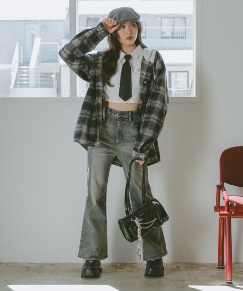 repipi armario（レピピ アルマリオ）の「【裏起毛】デニムフレアパンツ（デニムパンツ・キッズ・ブラック系その他/ブルー系/ブラック・LARGE/MEDIUM/SMALL）」の16枚目の写真