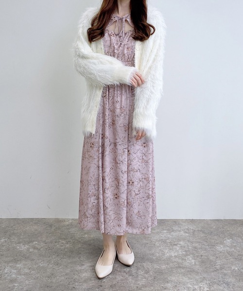 INGNI（イング）の「【WEB限定】デコルテオープン花柄ワンピース（ワンピース・レディース・ピンク/グレー/アイボリー・M）」の12枚目の写真