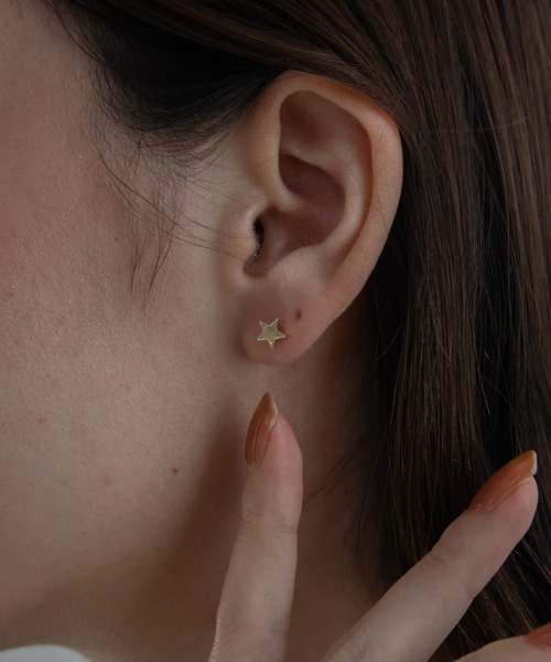 abaskdesign（アバスクデザイン）の「金属アレルギー対応　シンプルスターピアス（ピアス（両耳用）・レディース・ゴールド/シルバー・FREE）」の9枚目の写真