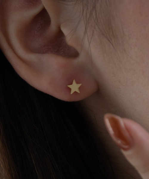 abaskdesign（アバスクデザイン）の「金属アレルギー対応　シンプルスターピアス（ピアス（両耳用）・レディース・ゴールド/シルバー・FREE）」の10枚目の写真