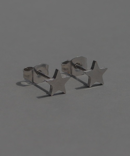 abaskdesign（アバスクデザイン）の「金属アレルギー対応　シンプルスターピアス（ピアス（両耳用）・レディース・ゴールド/シルバー・FREE）」の3枚目の写真